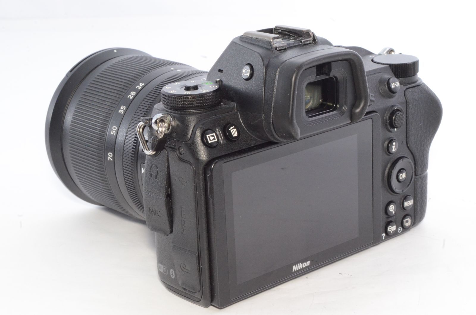 Nikon Z6 + NIKKOR Z 24-70mm f/4 S レンズキット NIKON Z6 24-70/4