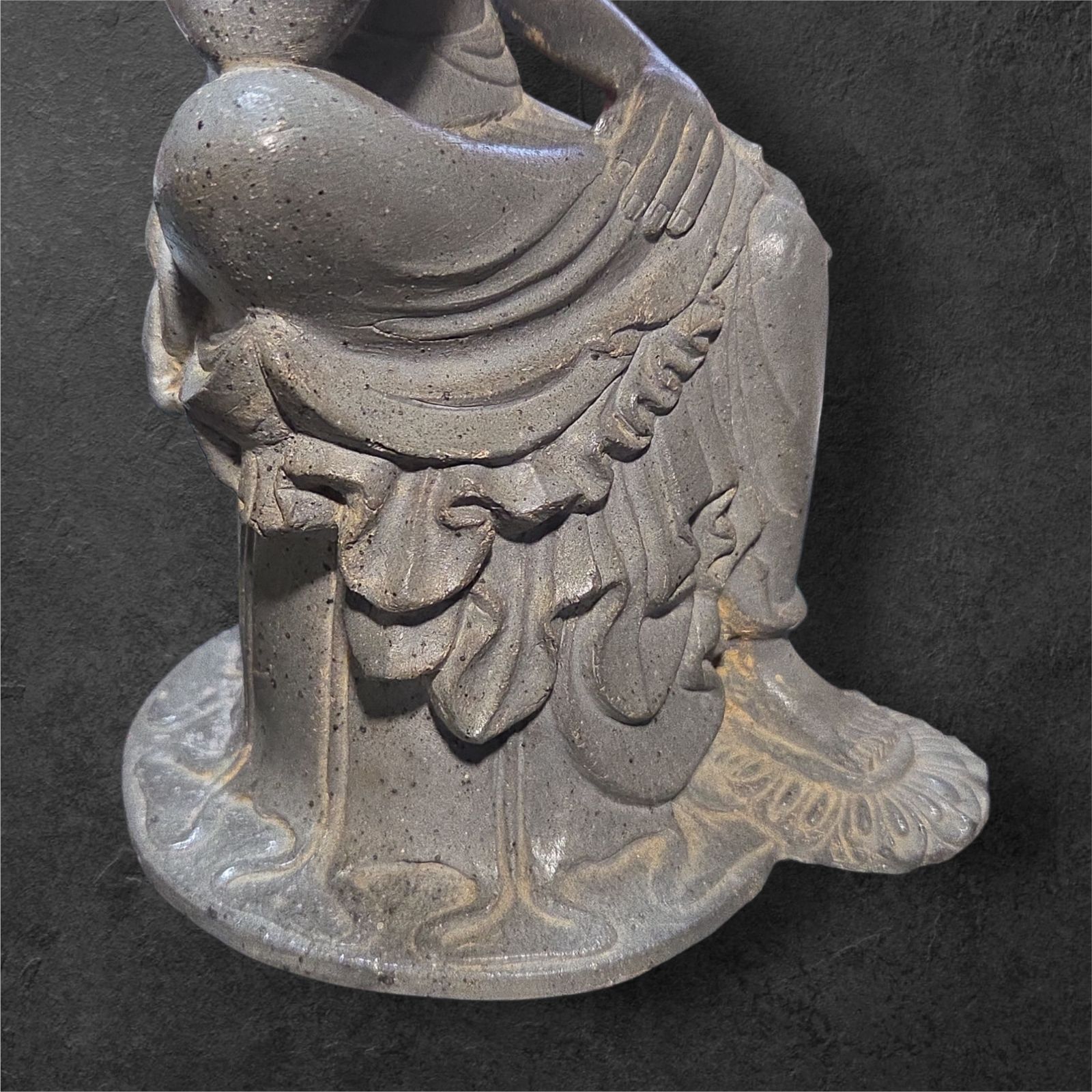 ♦中国 シルクロード 仏教美術 仏具 陶板仏像 釈迦坐像 十神仏 仏教 骨董品 治】時代仏教美術 銅製 鍍金釈迦如来置物☆高さ 19.3cm 重さ