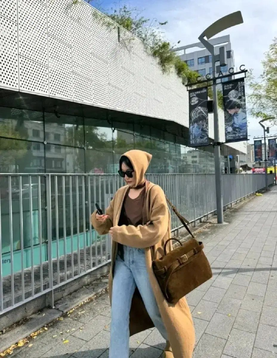 ベージュ マフラー付属