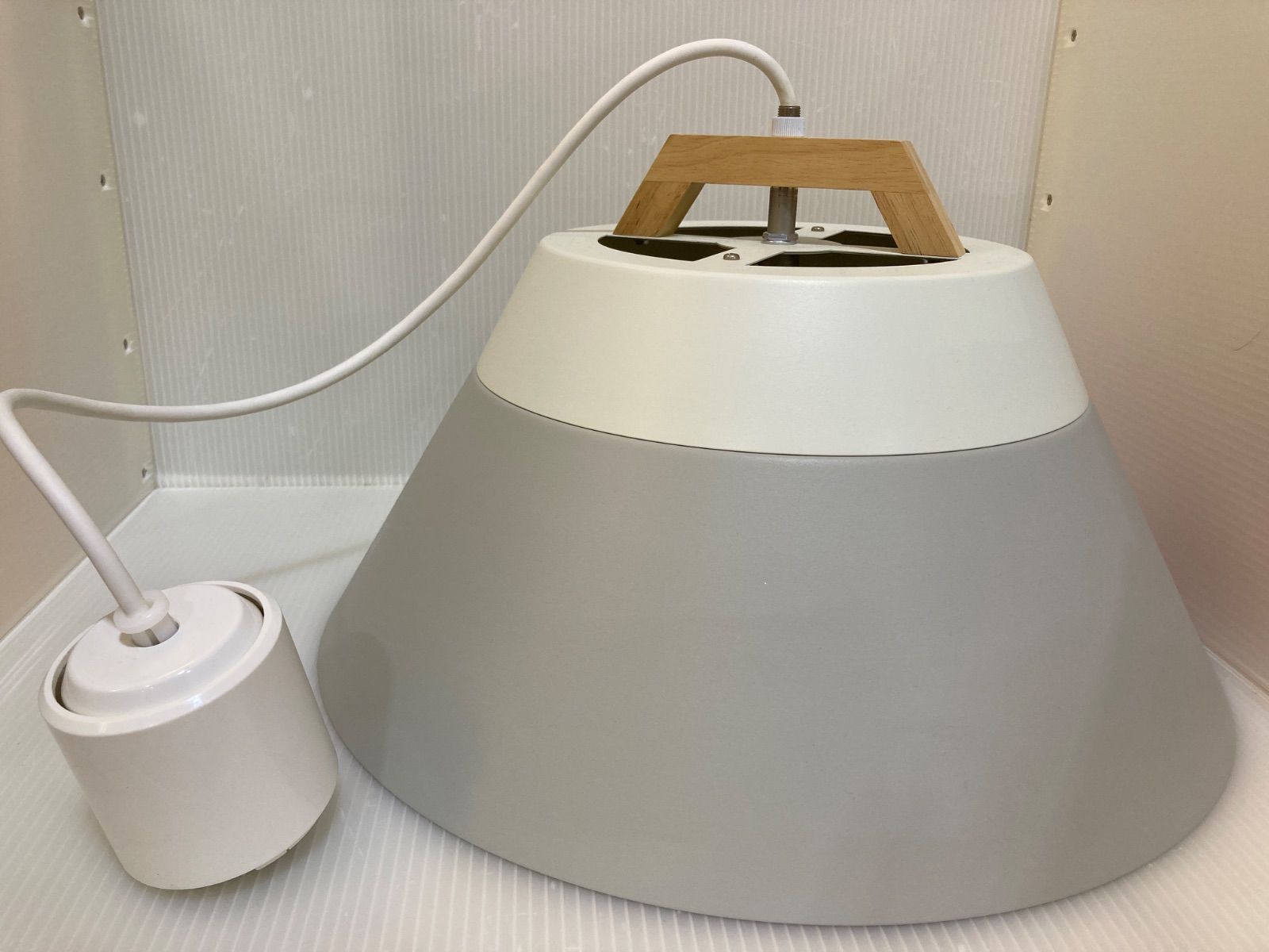 LAMP by 2TONE 3BULB BRID LAMP by 2TONE 3BULB PENDANT LIGHT