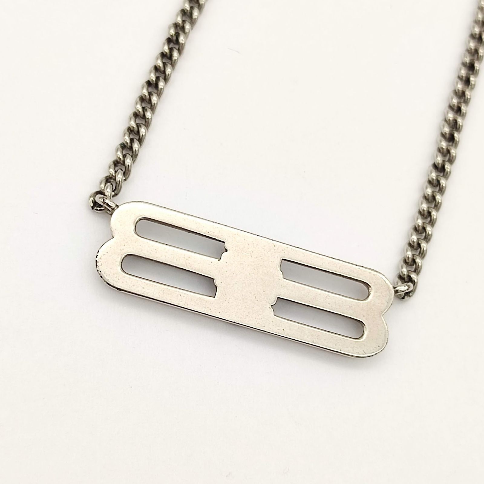 美品】BALENCIAGA バレンシアガ BBアイコンネックレス ロゴプレート