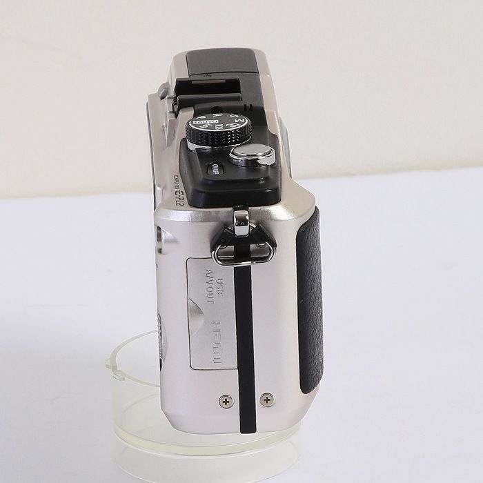 中古】(オリンパス) OLYMPUS E-PL2 ボデイ ゴールド - メルカリ