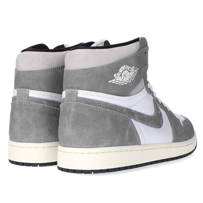 ナイキ AIR JORDAN 1 RETRO HIGH OG BLACK AND SMOKE GREY DZ5485-051