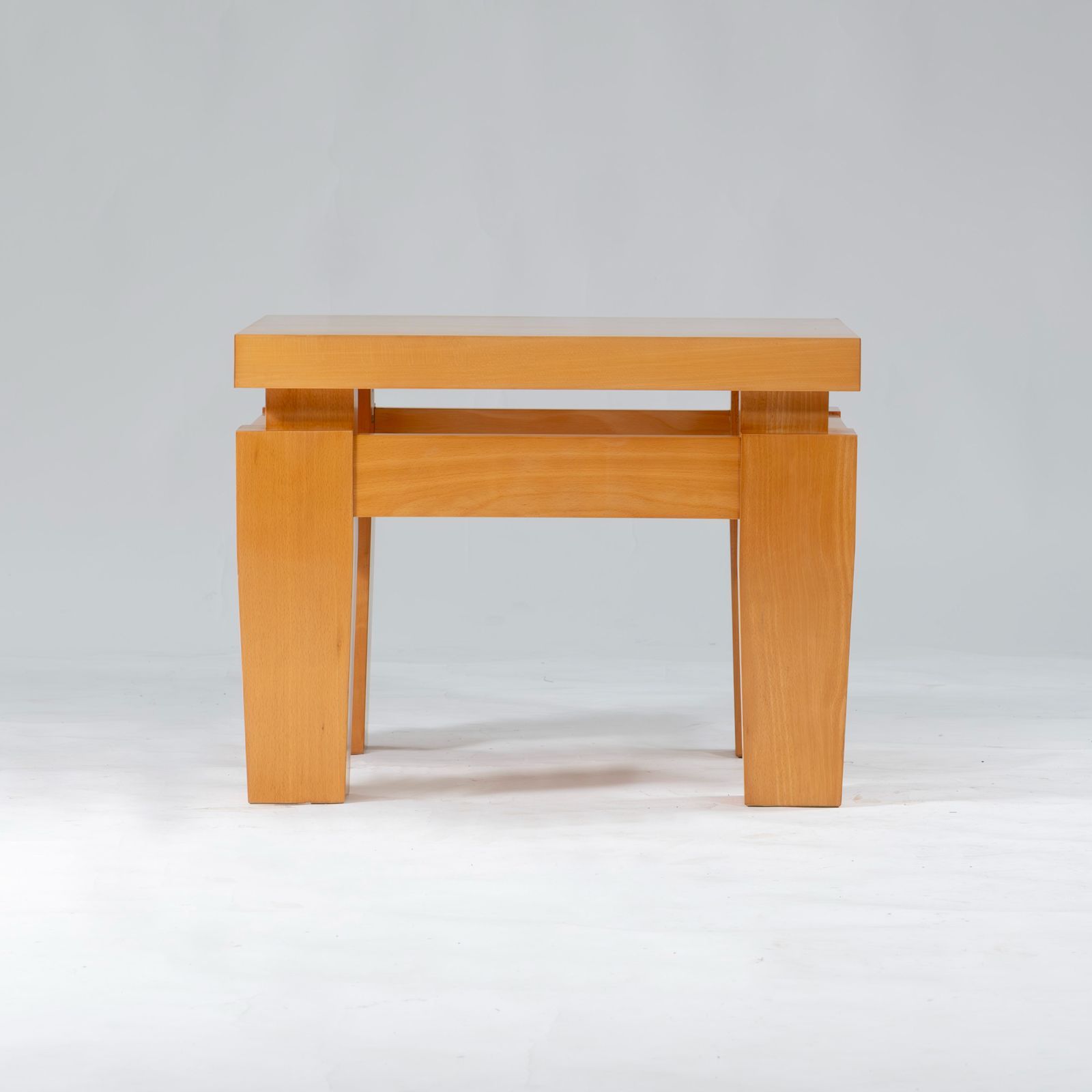 現カッシーナイクスシー Cassina