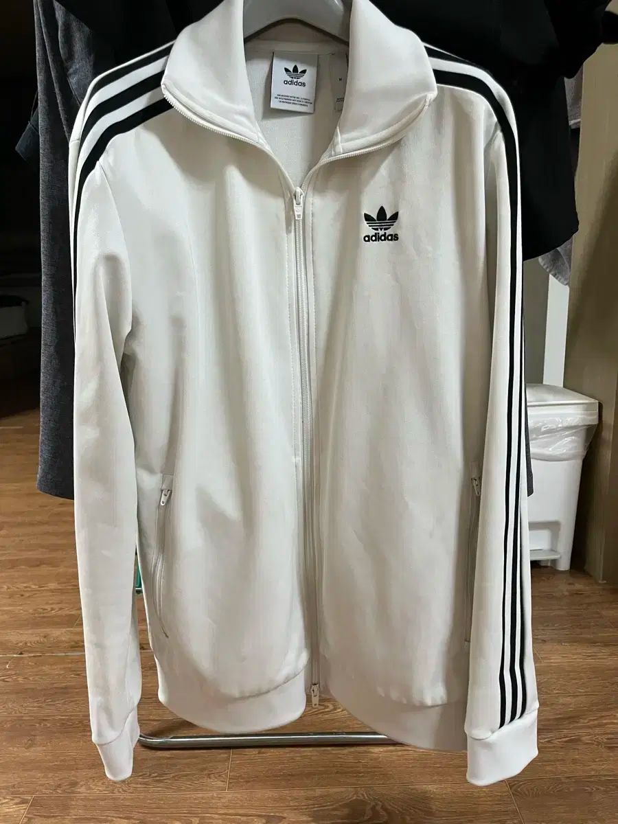 adidas アディダス ファイヤーバード 白 ジャージ
