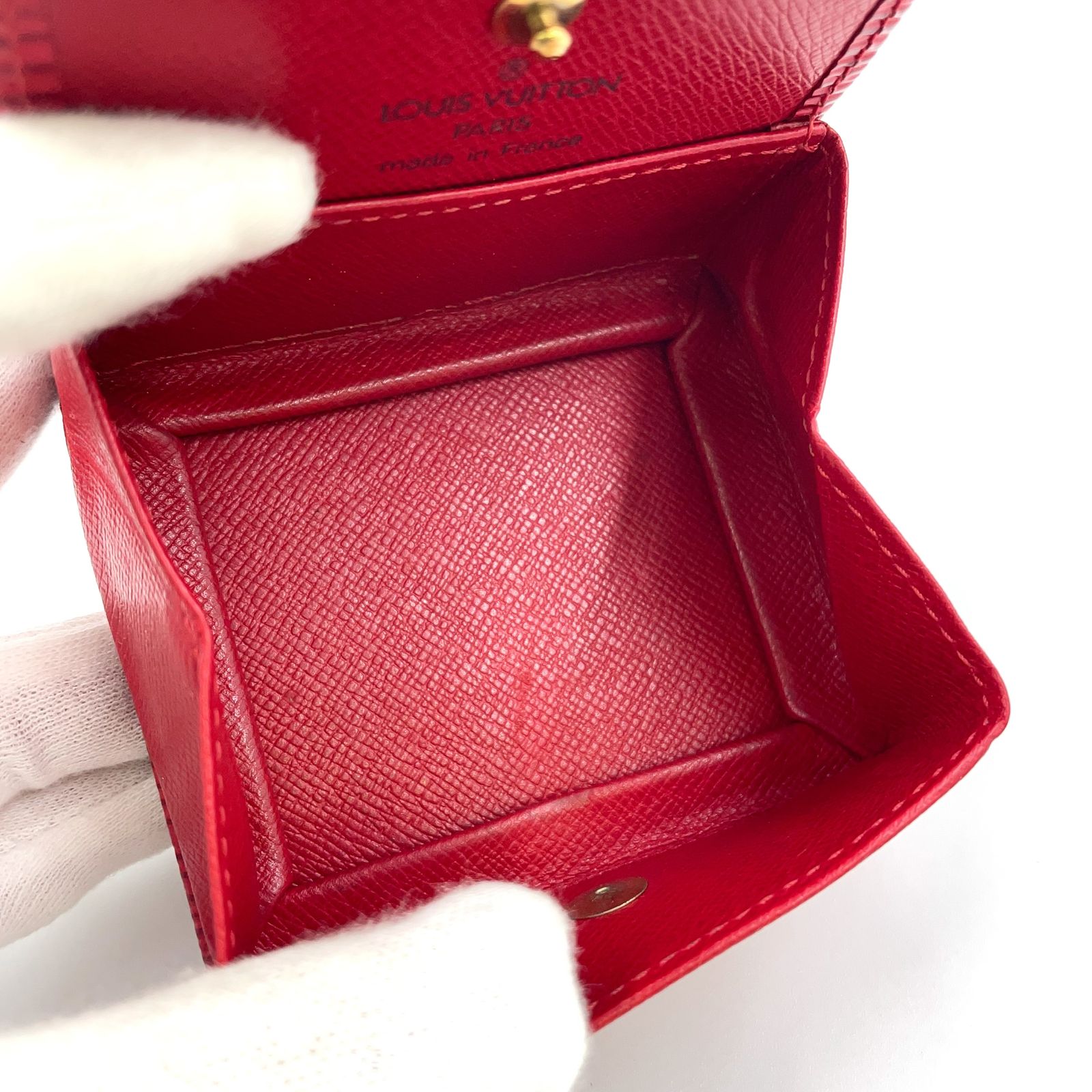 LOUIS VUITTON ポルトモネ ボワット エピ エピ カスティリアン
