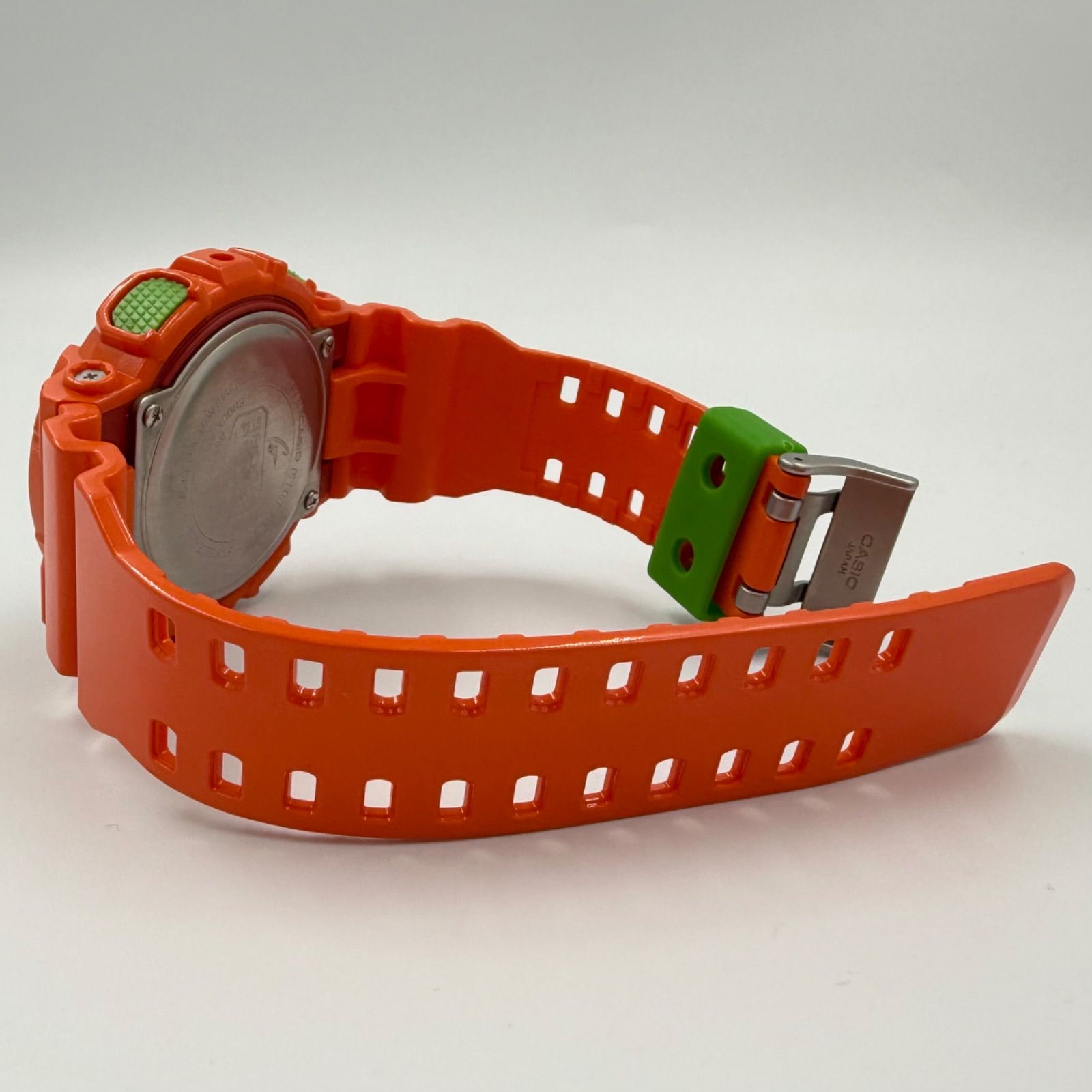 カシオ ジーショック ハイパーカラーズ GA-110A-4JF メンズ 時計 G 