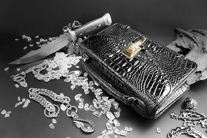 クロコダイル エナメル　ハンドバッグ メンズ bag4568b.jpg