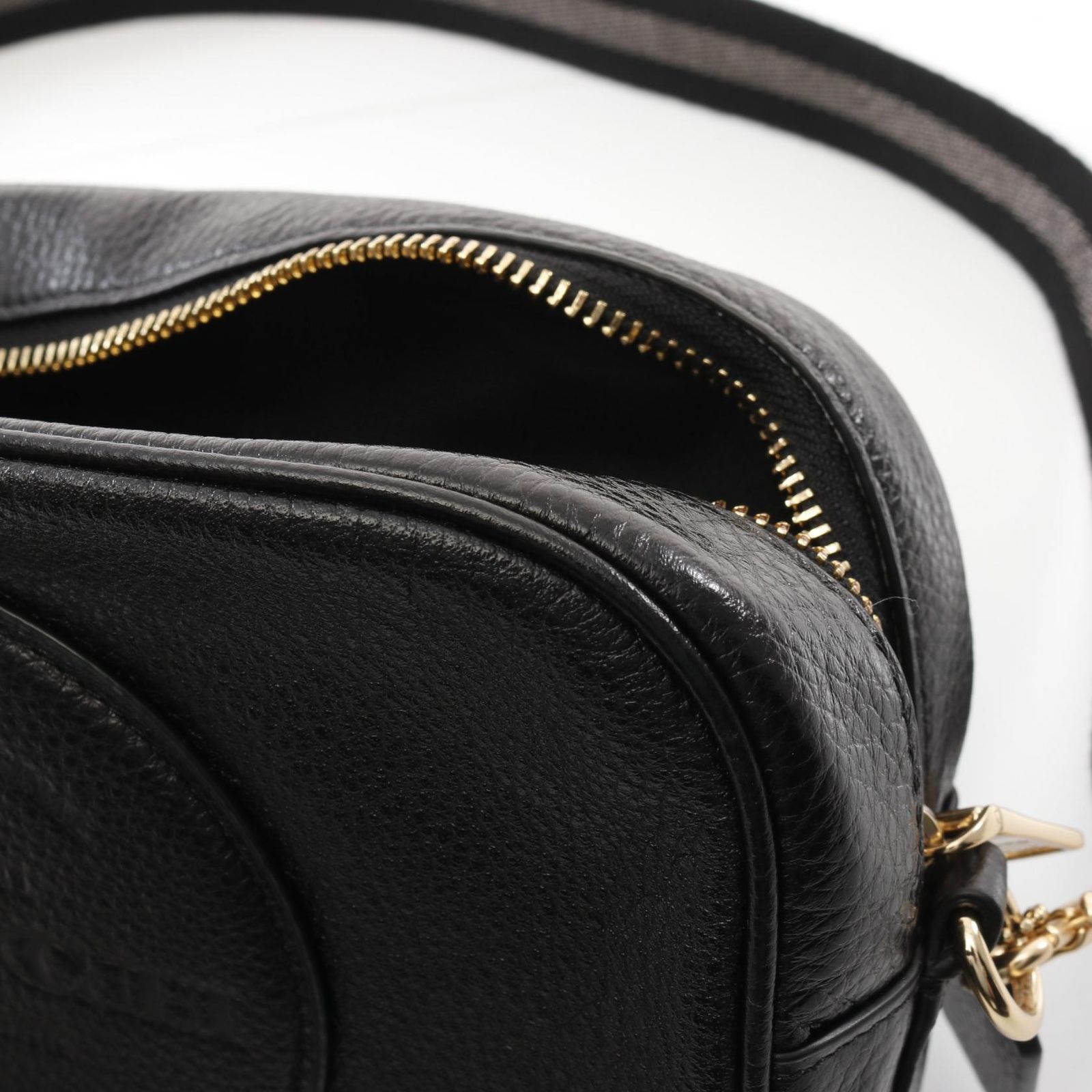 美品　コーチ　 ショルダーバッグ　デンプシー カメラバッグ　C2828 レザー COACH コーチ バッグ ショルダーバッグ FC2828 C2828 ペブルド