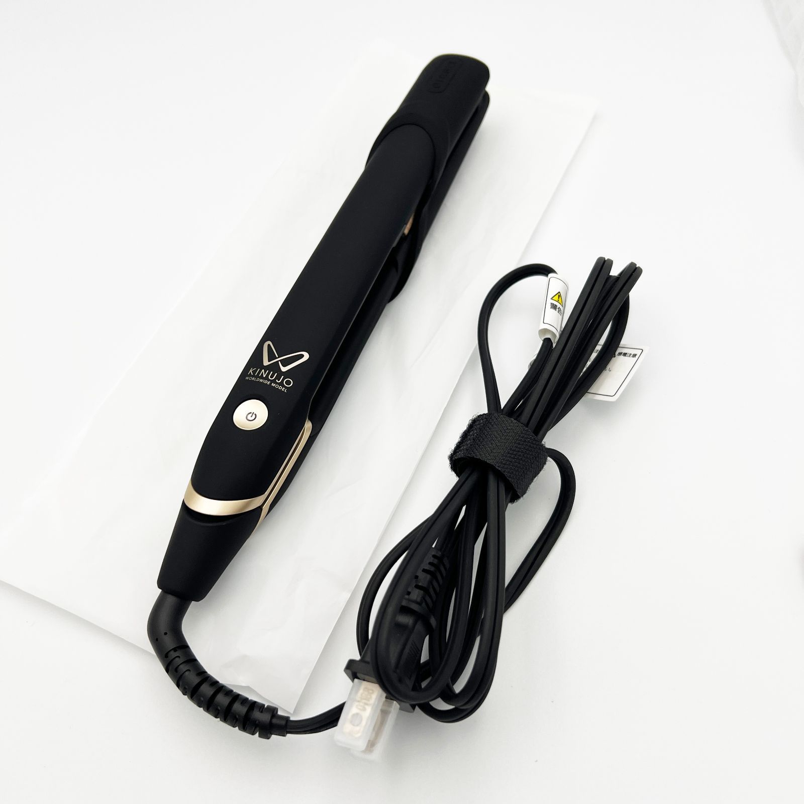 KINUJO絹女ヘアアイロン DS200- BK（海外兼用） 絹女 KINUJO