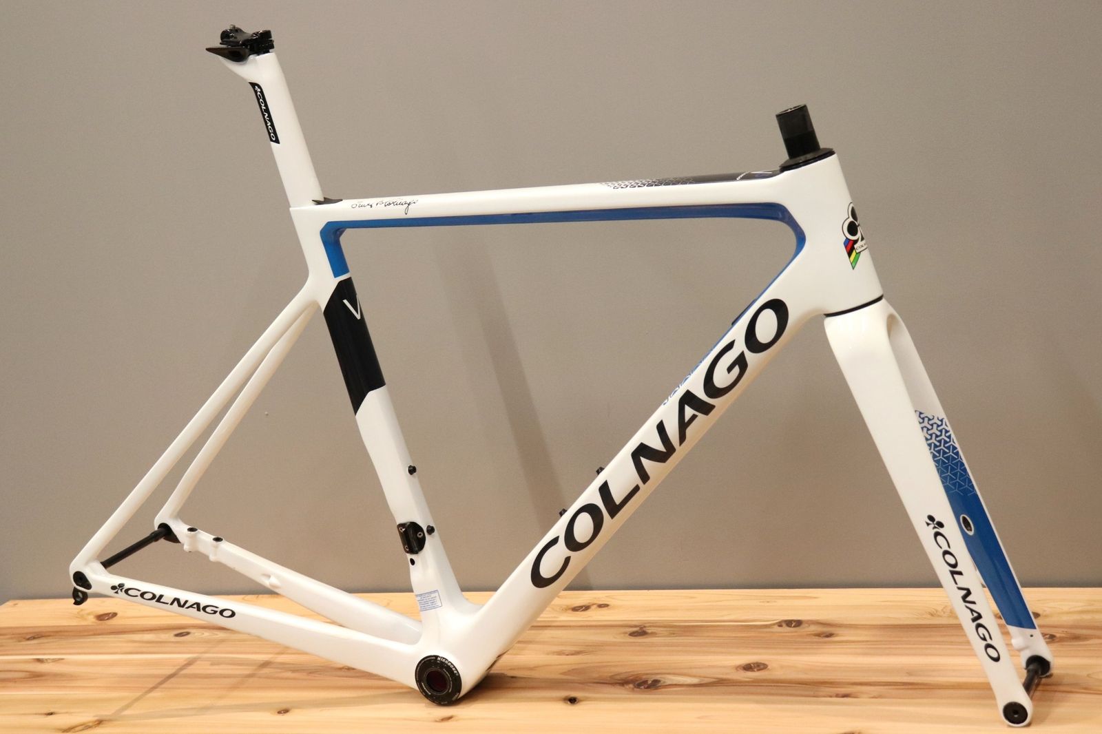 コルナゴ COLNAGO V3 DISC 2020モデル 50サイズ カーボン ディスク ロードバイク フレームセット 仙台店