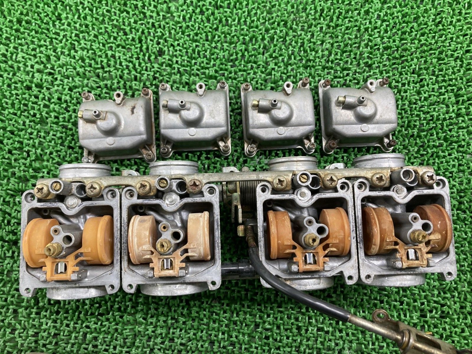 純正卸し売り d318○○カワサキ ゼファー400 純正キャブレター（V552 