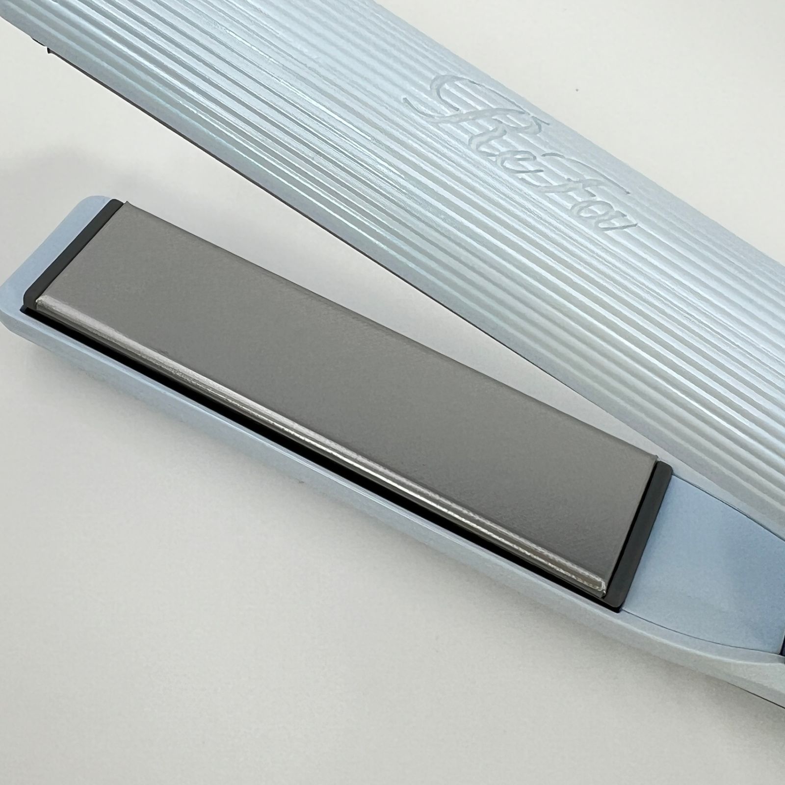 美品】MTG ReFa STRAIGHT IRON PRO RE-AT-02A ホワイト リファ