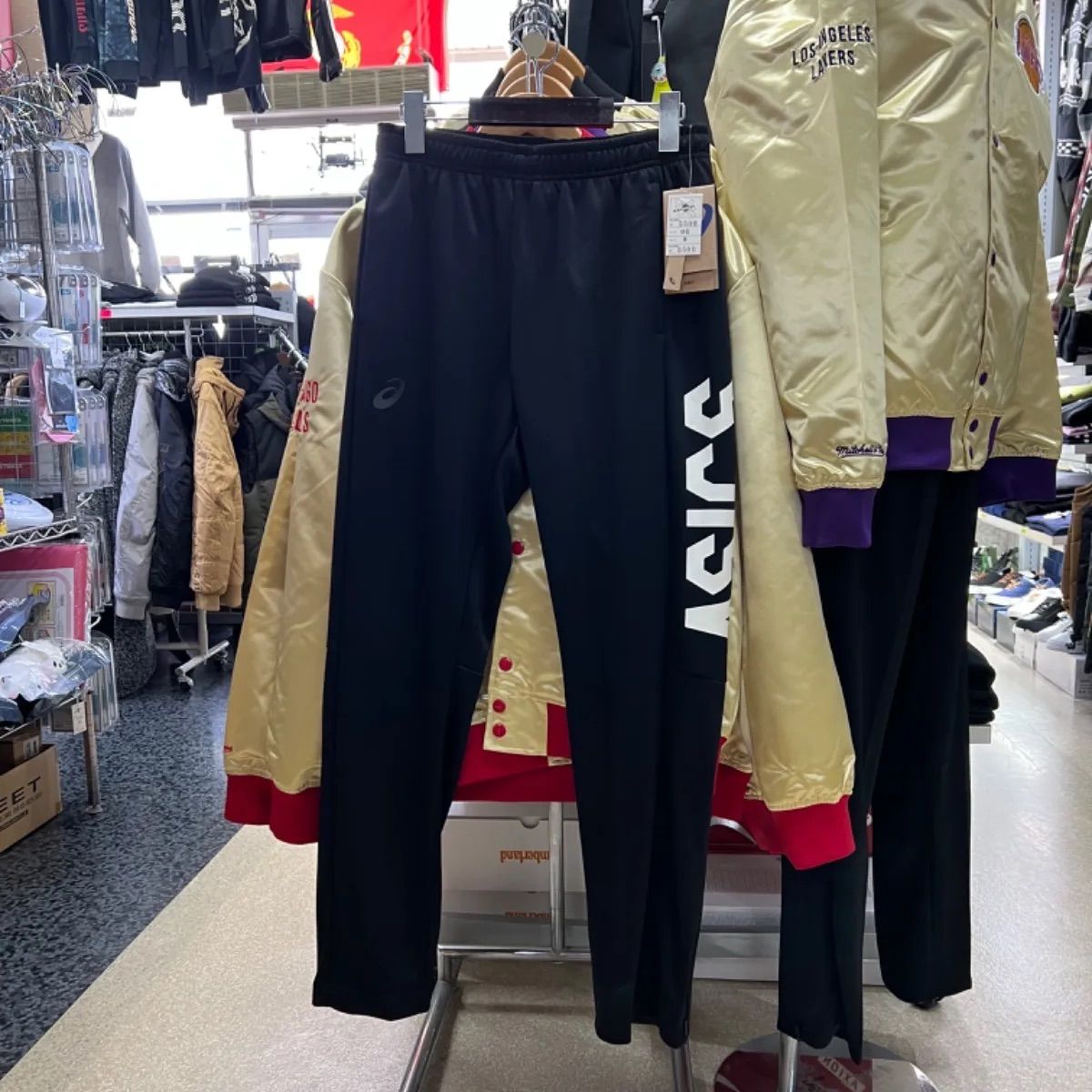 残り1点‼️asics アシックスパンツ　ドライトレーニングパンツ　ストレッチ　ロゴ