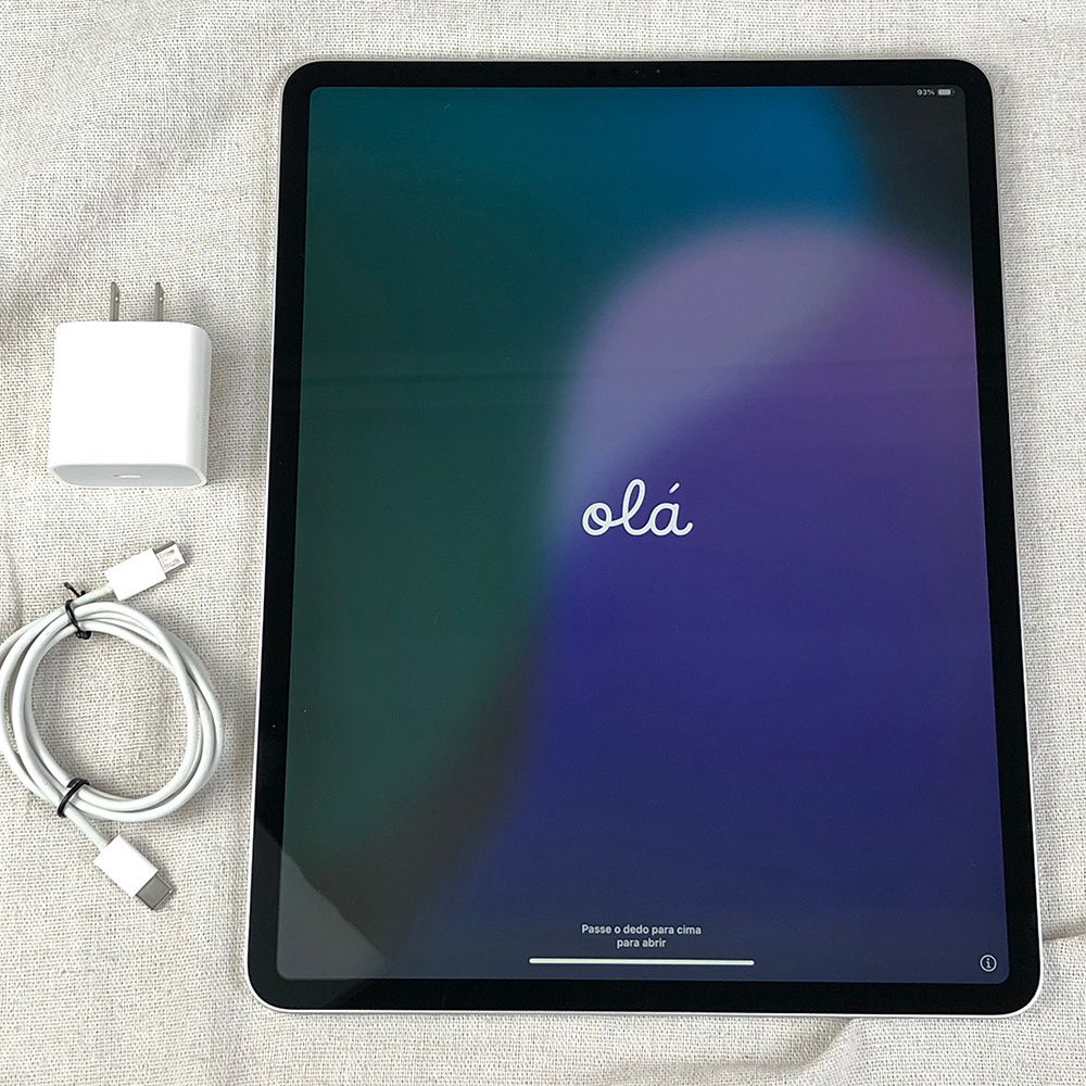 Apple iPad Pro 12.9インチ 第3世代 Wi-Fiモデル 256GB Silver Apple iPad Pro 12.9インチ 第3世代 Wi-Fiモデル 256GB Silver