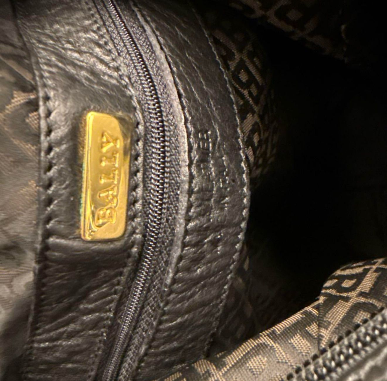 ✨BALLY バリー バケツ型 ショルダーバッグ 黒 レザー✨ - メルカリ