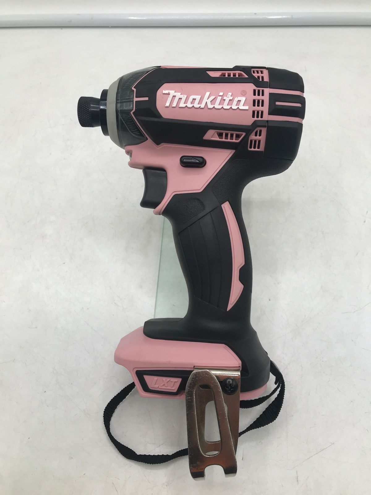 品 Makita|マキタ 14.4V充電式インパクトドライバ 本体のみ TD138DZPピンク ITKG0T664YPM エコツール岡崎岩津店 M02