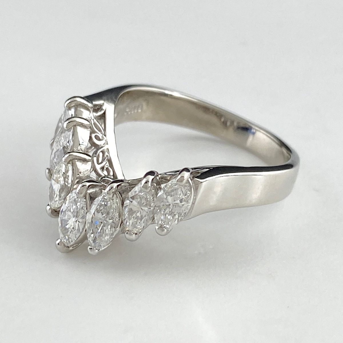 メレダイヤ デザインリング プラチナ 指輪 リング 10号 Pt900 
