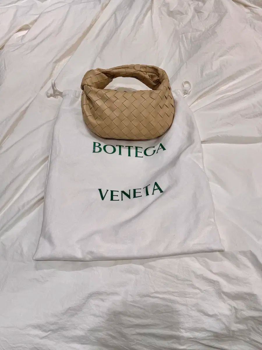 ボッテガヴェネタ Bottega Veneta(ボッテガヴェネタ) ミニ ジョディバック お粥 (最後