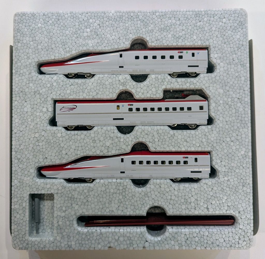 関水金属 KATO Nゲージ E 6系新幹線 スーパーこまち 基本セット 3両 10 1136