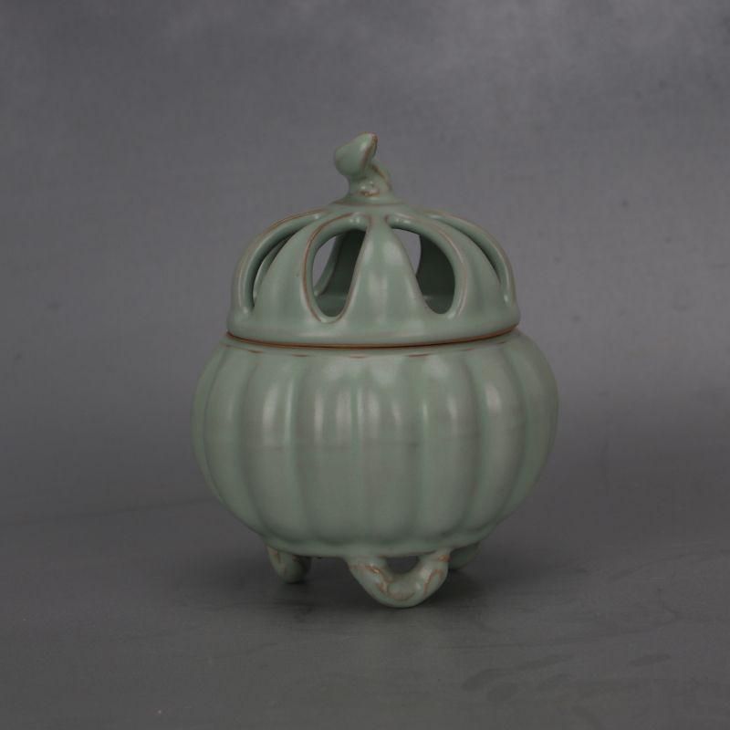 中国 汝窯 青磁 香炉 陶器 陶芸 香道具 仏具 官窯 青釉 中国 汝窯 青磁 香炉 陶器 陶芸 香道具 仏具 官窯 青釉