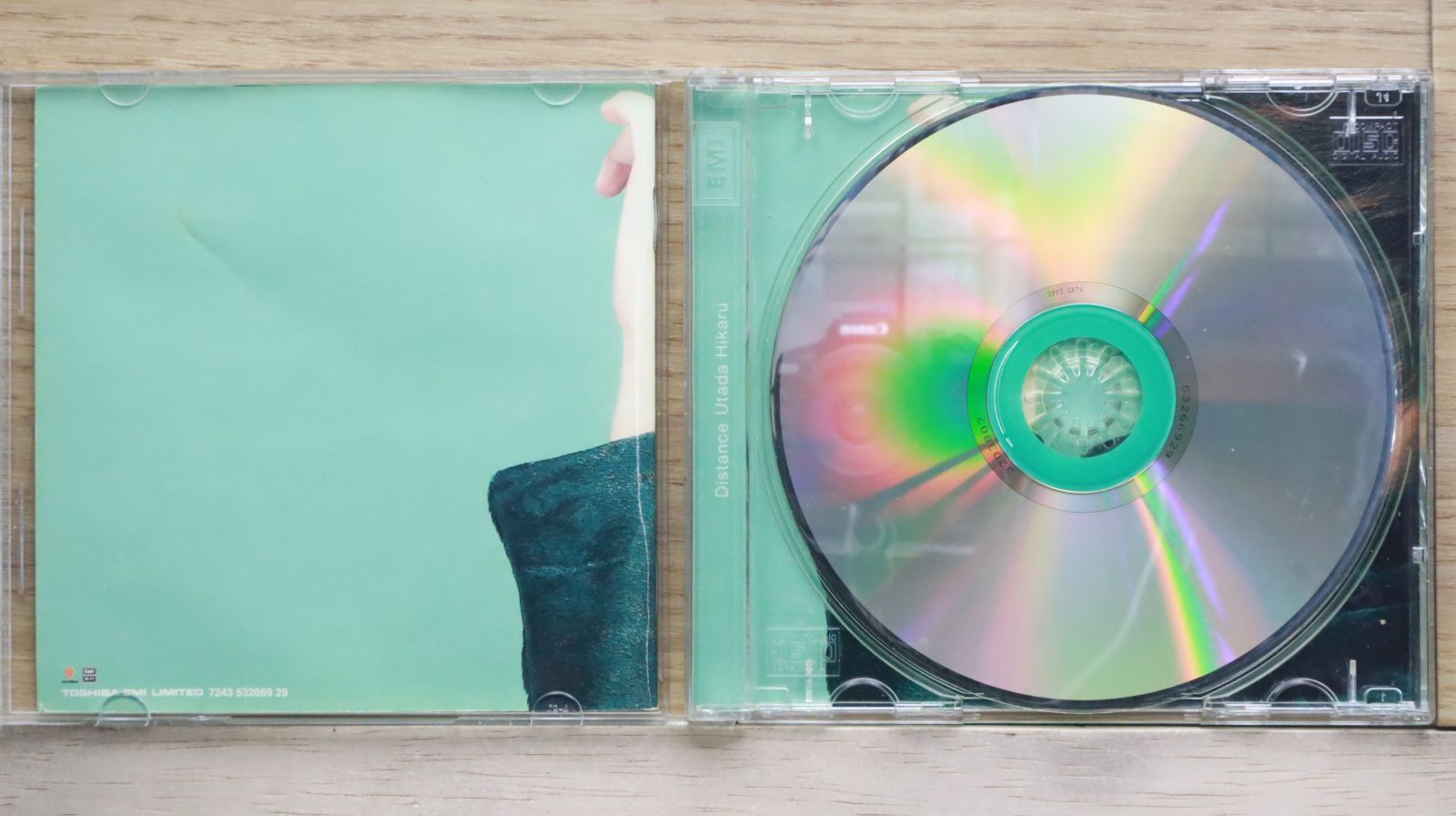 中古CD☆宇多田ヒカル/Hikaru Utada□ Distance （台湾盤