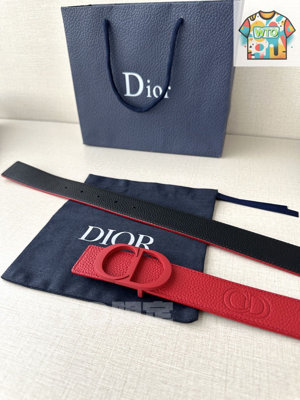 最終お値下げしました！Dior 時計と付け替えベルト 6本セット！希少価値あり！ 最終お値下げしました！Dior 時計と付け替えベルト 6本セット