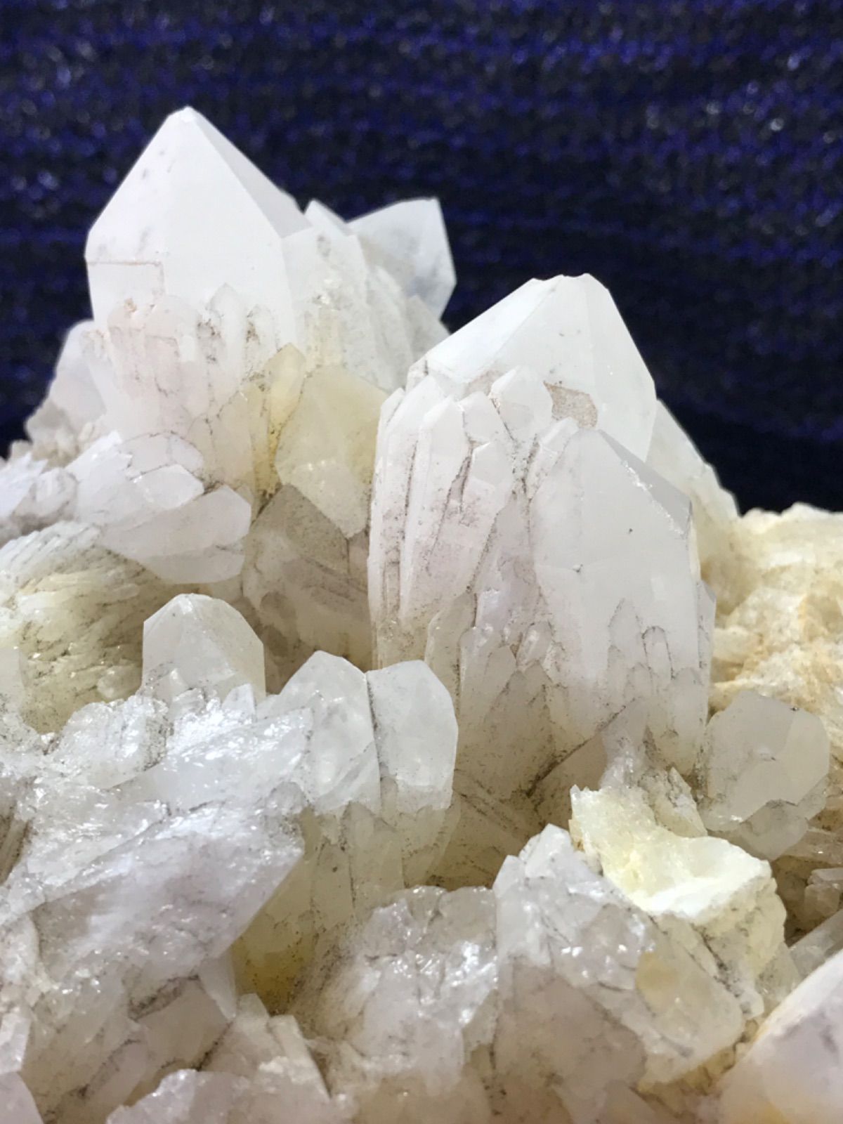 ◉マダガスカル産【カテドラル水晶】原石/約5.5kg/1Z03pk ◉マダガスカル産【カテドラル水晶】原石/約5.5kg/1Z03pk - メルカリ