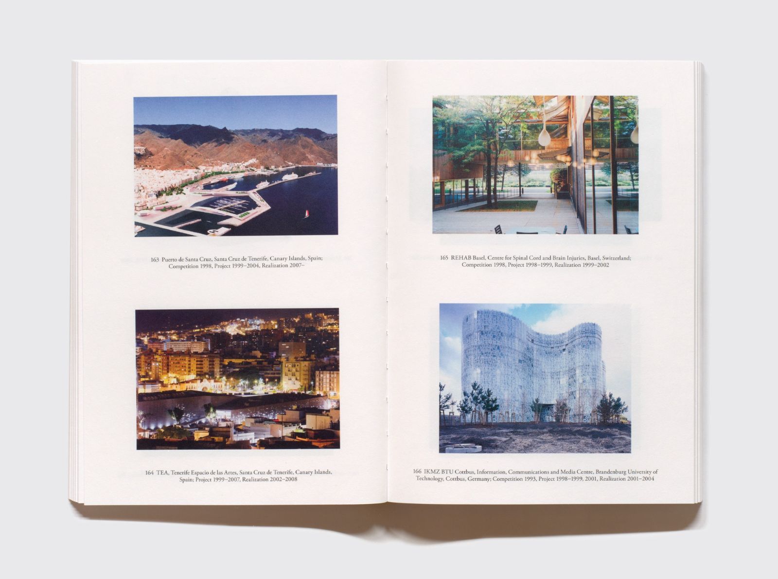 ヘルツォーク&ド・ムーロン 001 - 500 ペーパーバック版 Herzog & de Meuron / 001 – 500 | Post Architecture Books