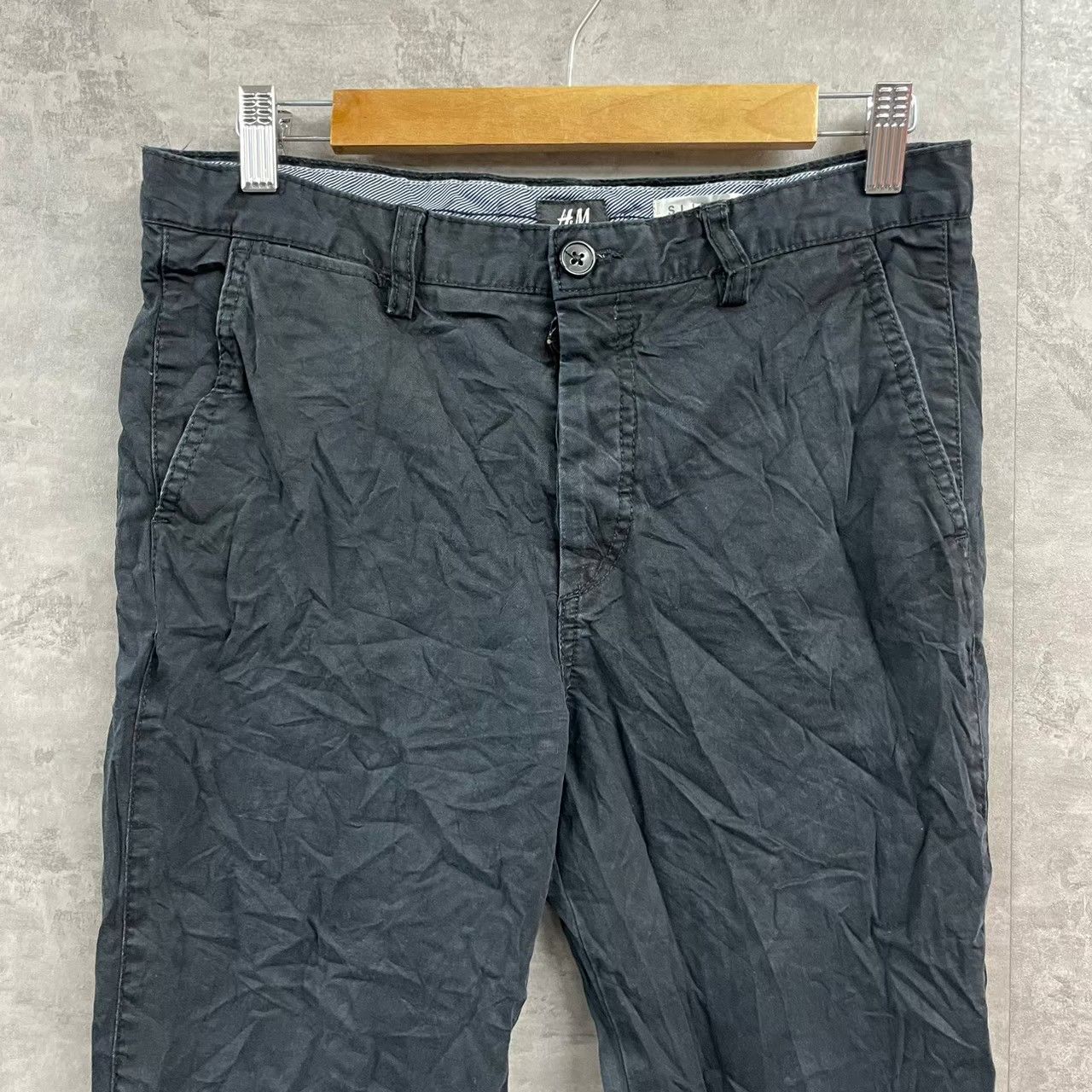 H＆M ブラック SLIM FIT ボタンフライ チノパンツ US32R 実寸W30in USA