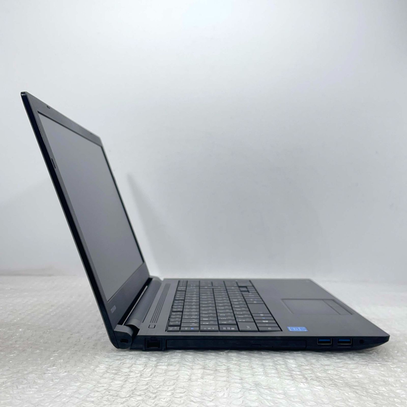 東芝 Toshiba Dynabook B65/DN Celeron 3867U/4GB/1TB HDD