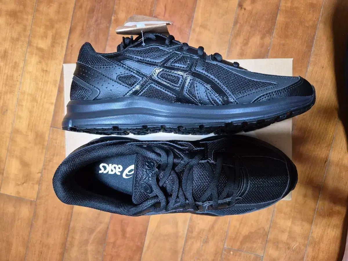 Asics アシックス ジョグ 100T オールブラック スニーカー ランニングシューズ