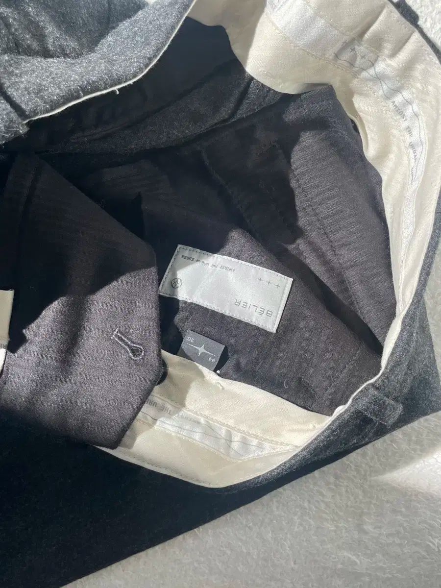  ベルリエ フランネル ワイド スラックス チャコール グレー 30 スラックス パンツ