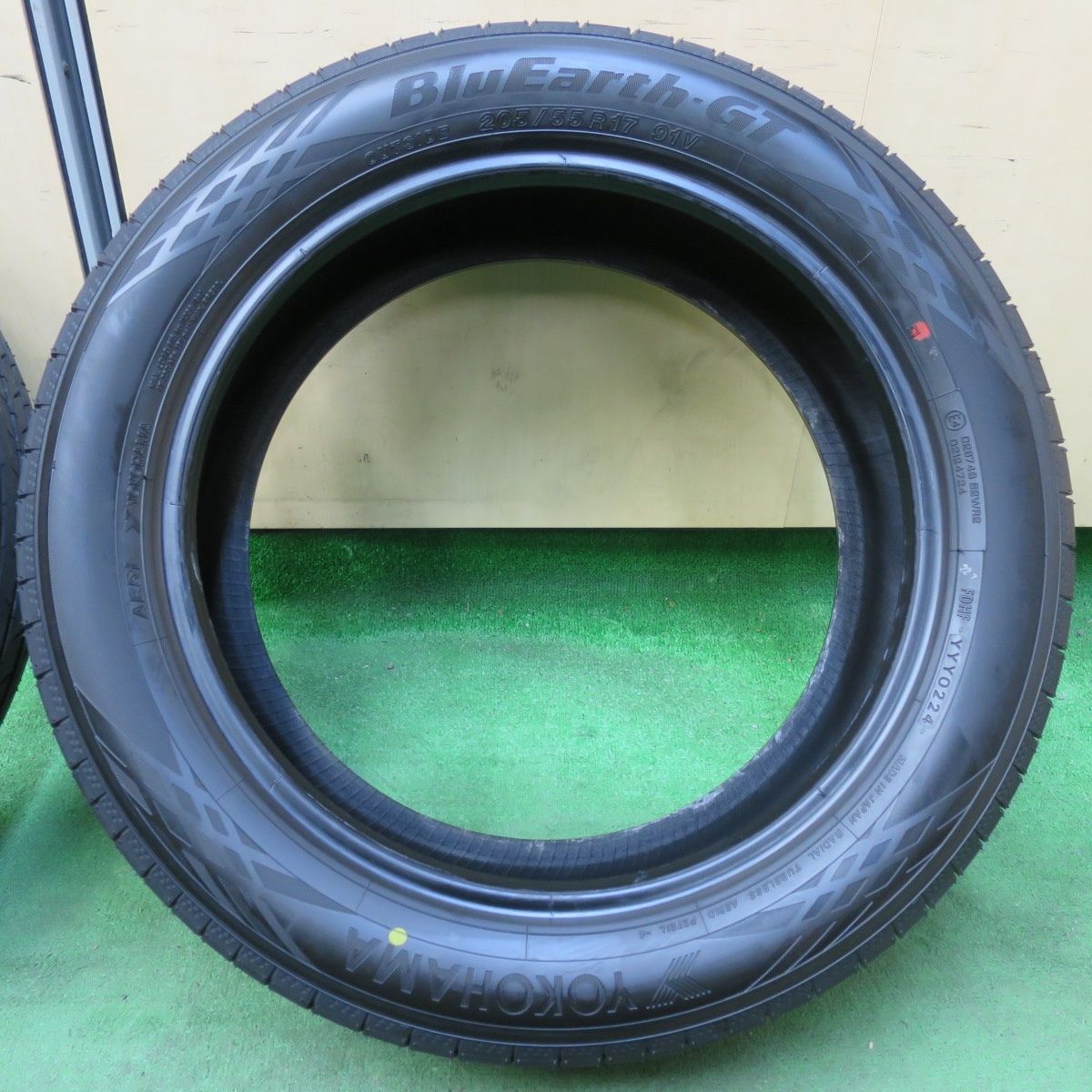 タイヤ・ホイール YOKOHAMA 205/55R17 BluEarth AE51 YA1803 BluEarth ヨコハマタイヤ ブルーアースGT AE51 205/55R17