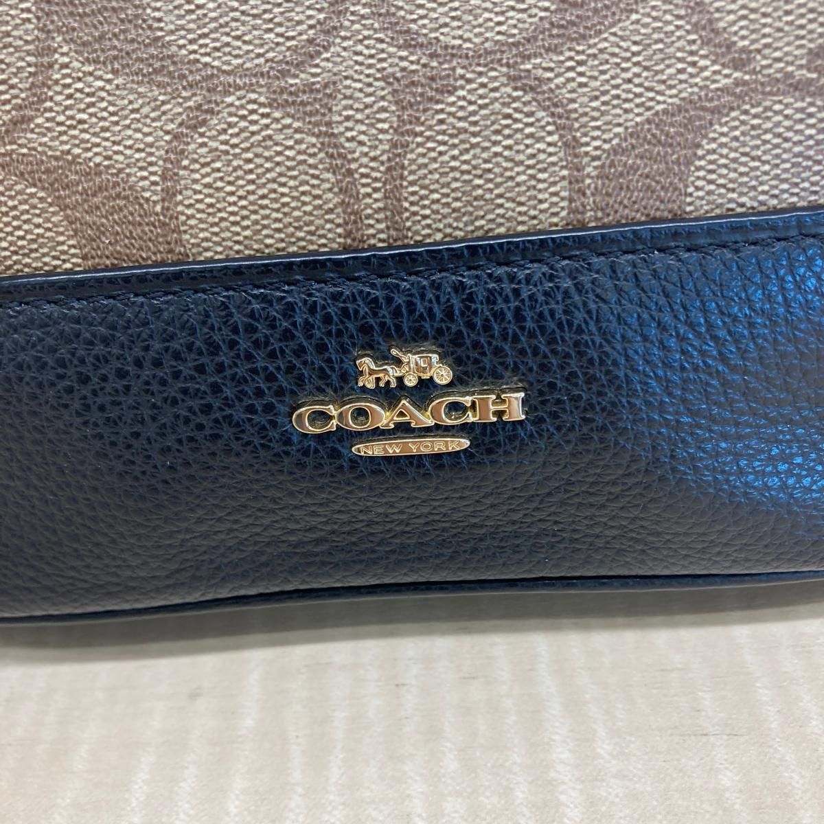 中古】 COACH （コーチ） ｼｸﾞﾈﾁｬｰ ｽﾓｰﾙﾊﾟｸｽﾄﾝﾀﾞｯﾌﾙ ｼｮﾙﾀﾞｰﾊﾞｯｸﾞ 