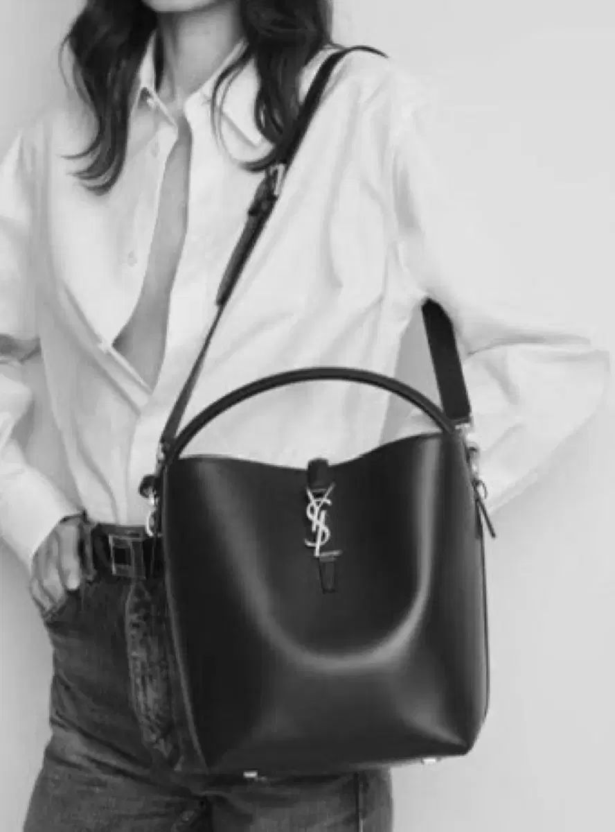Saint Laurent サンローラン LE37 スモール