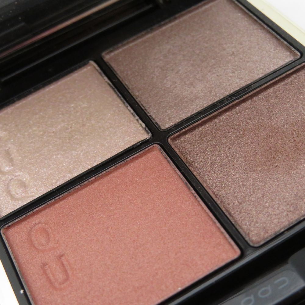 SUQQU スック シグニチャーカラーアイズ 01 瑞花 アイシャドウ