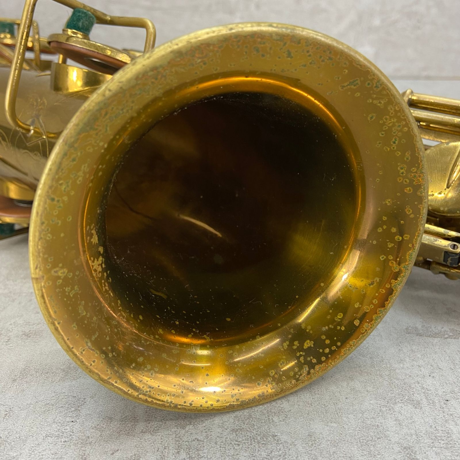 BUESCHR ビンテージ アルトサックス TRUE TONE 22万番台