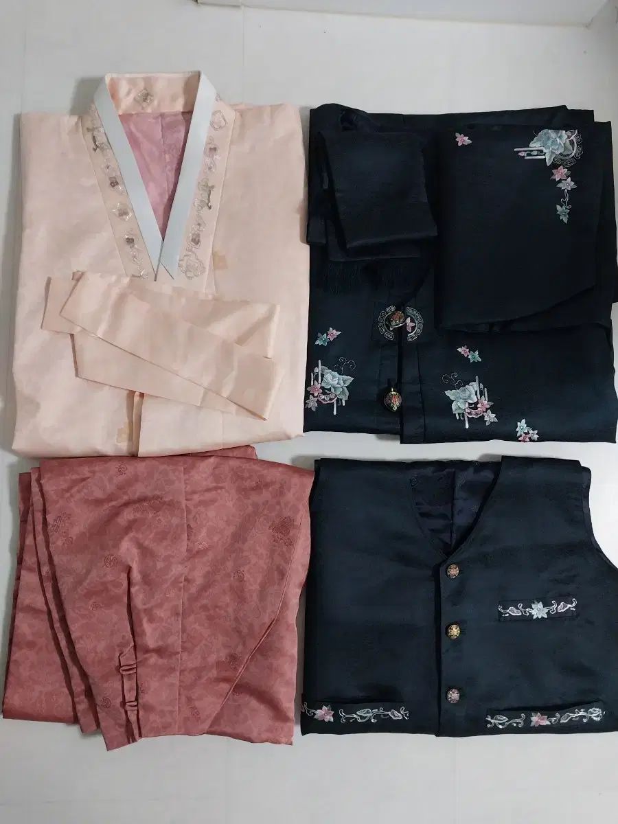 まとめ売り 衣料品レベル メンズ韓服セット ジャゴリ パンツ ベスト マゴサ マフラー L