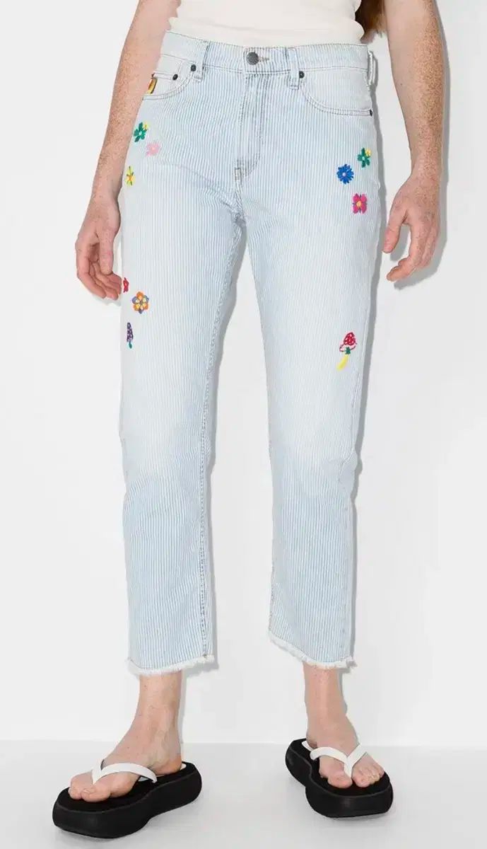 ミラ ミカ Tシャツ 刺繍 デニムパンツ 28