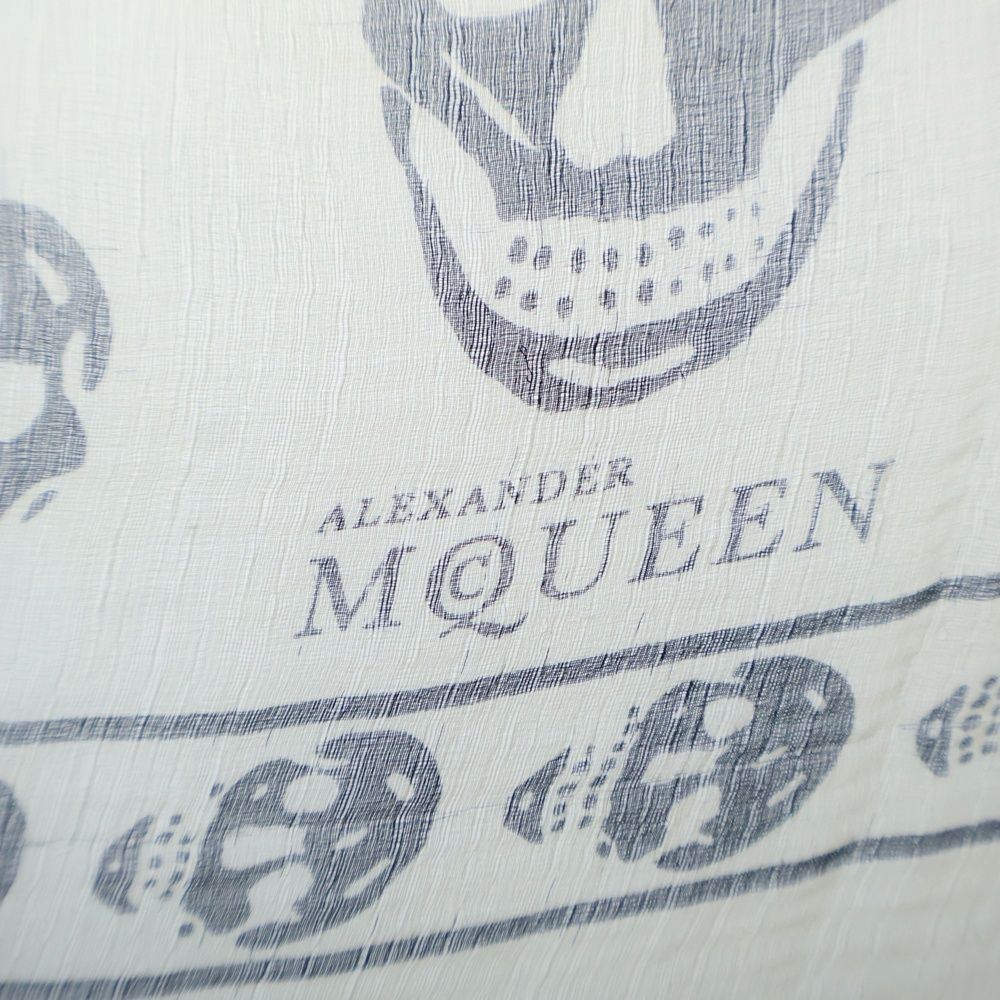 McQueen アレキサンダーマックイーン