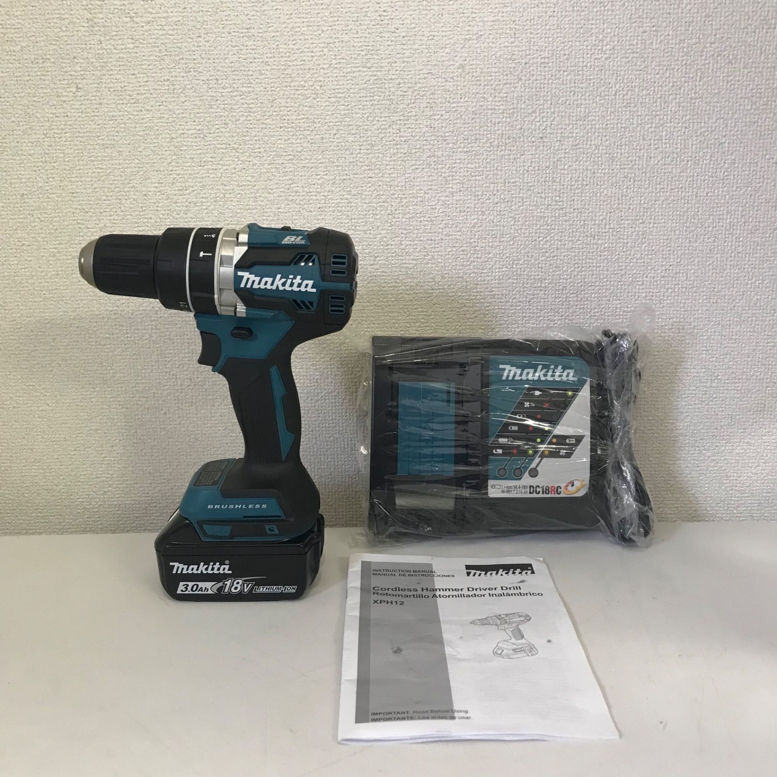 マキタ MAKITA 電動ドリルドライバー XPH12バッテリー充電器