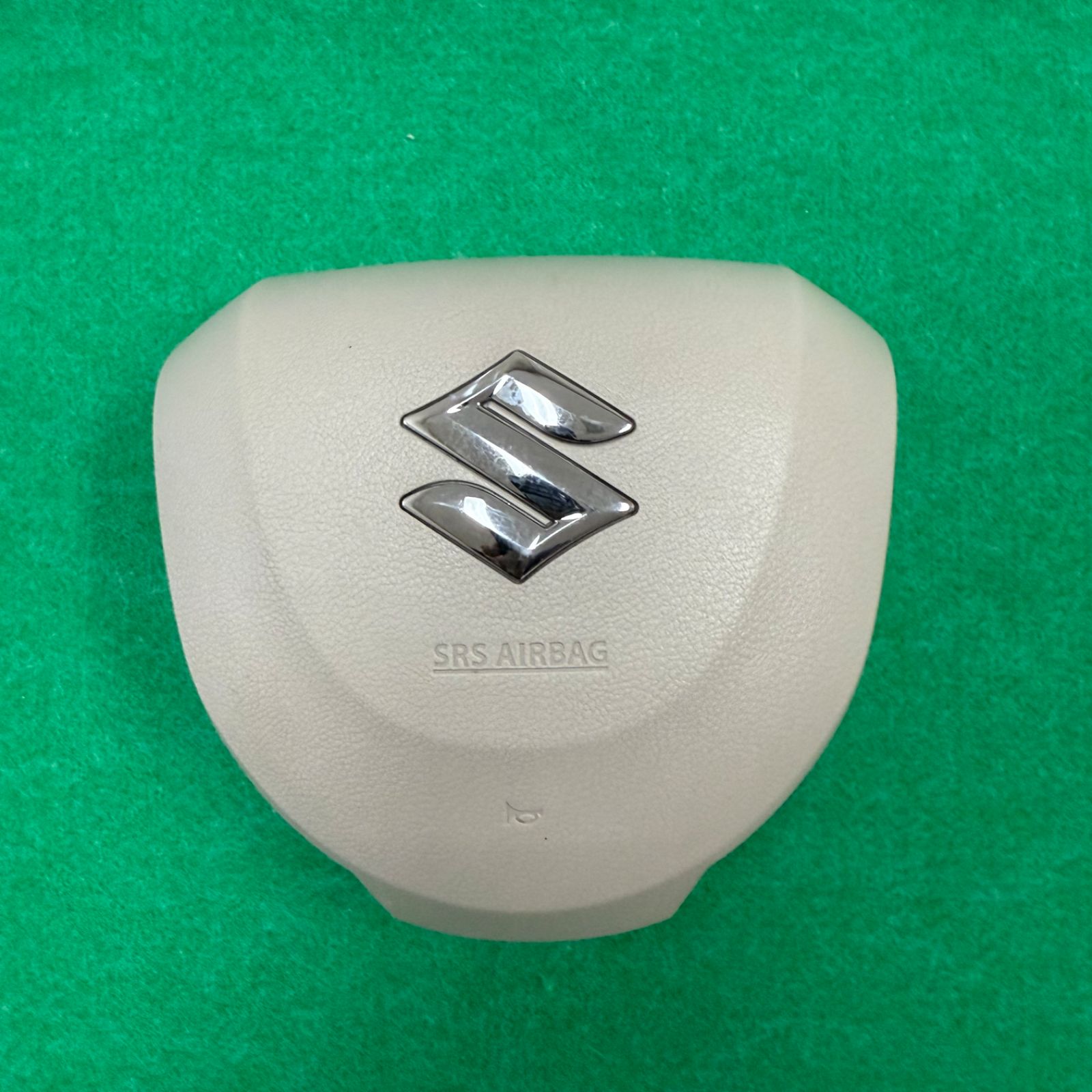 限定値下げ‼スズキ SUZUKI スペーシア MK53S 純正 ホーンパッド エア
