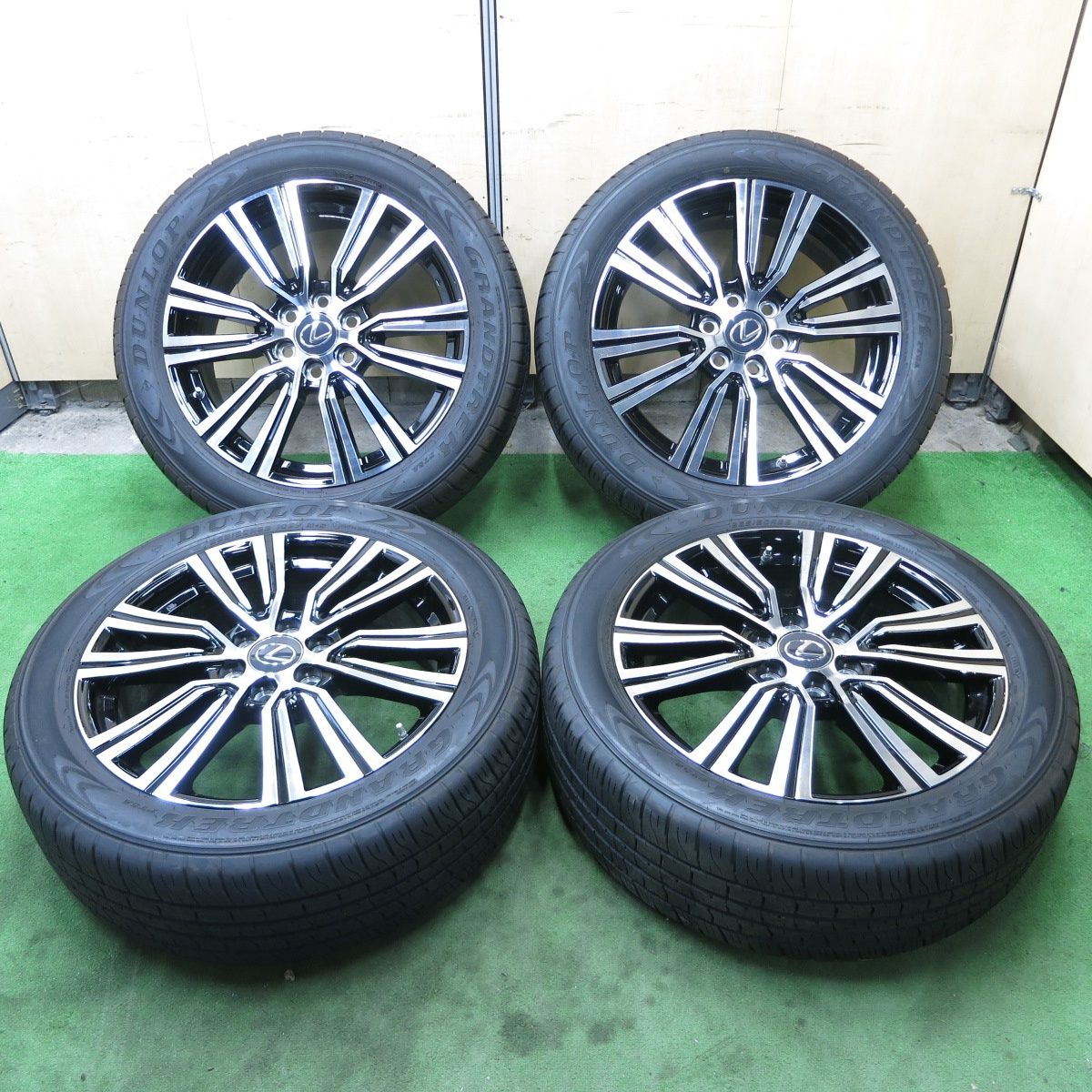 新車外し！21年☆レクサス LX 600 エグゼクティブ 純正 265/50R22 