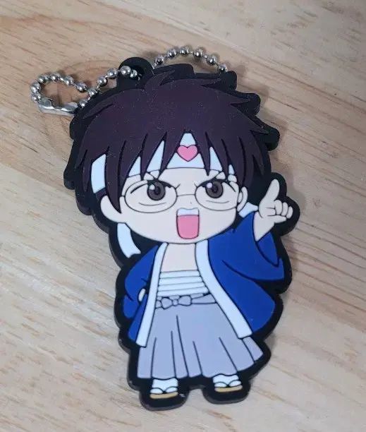志村新八 指の上　マスコット　銀魂　サンリオ 銀魂 サンリオコラボ 特典ポストカード 志村新八 - メルカリ