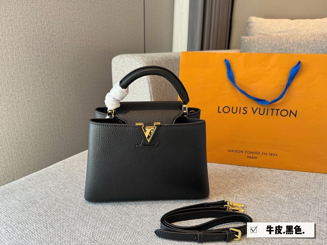 新品未使用 箱付  LOUIS VUITTON ノベルティトートバッグ 専用ページ