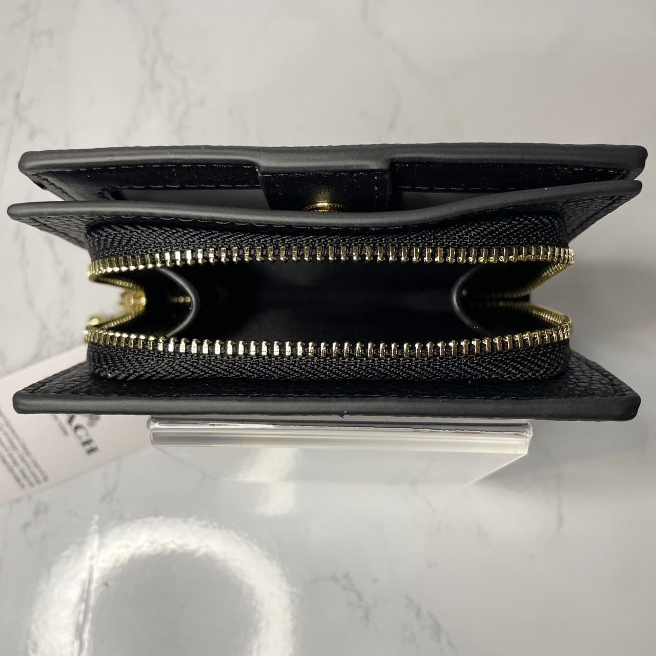 新品-未使用】COACH バスキア コラボ 二つ折り財布 ブラック - Miki