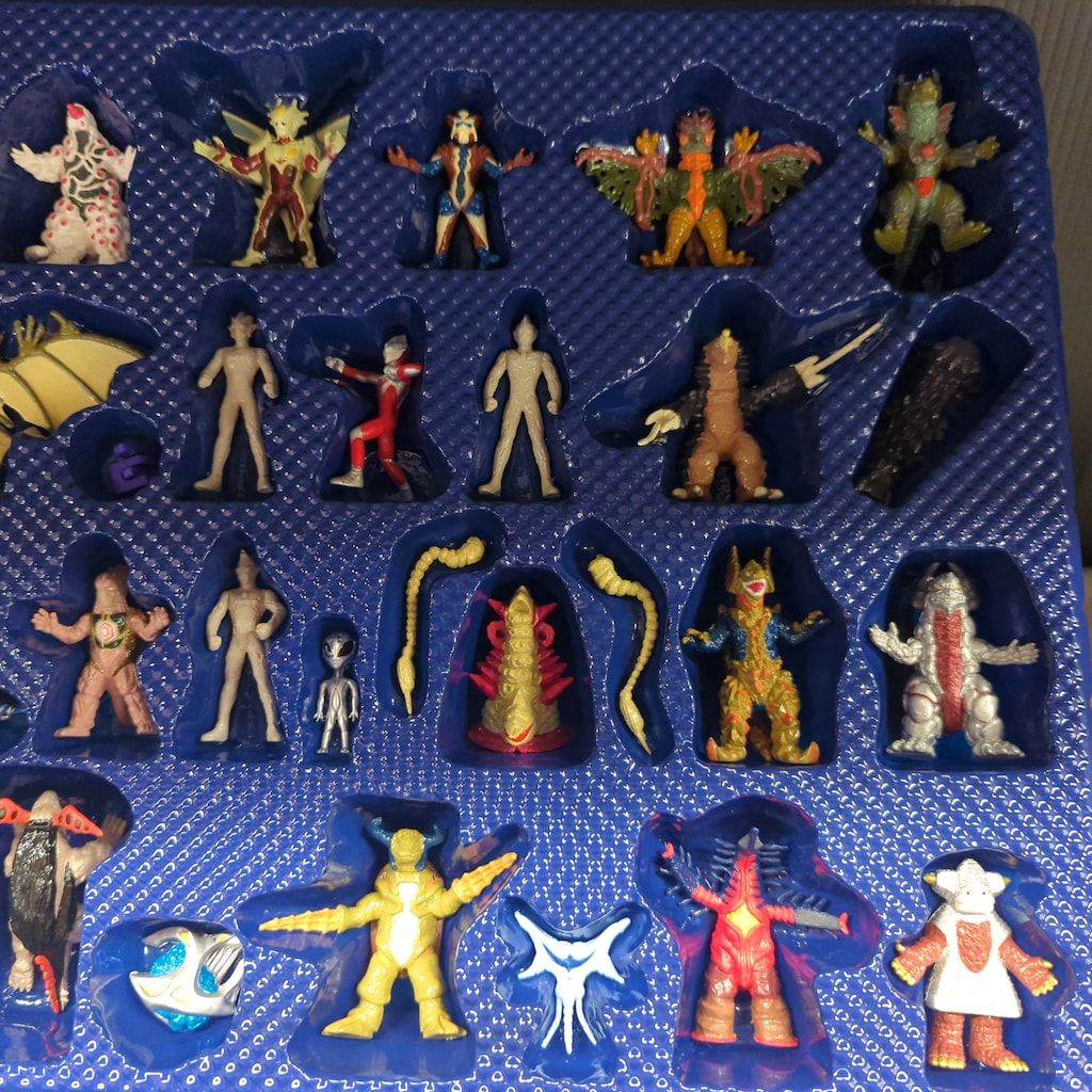 バンダイ ウルトラモンスター超全集 ウルトラマンティガ ティガ