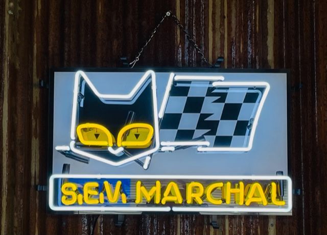 MARCHAL マーシャル ネオン 看板 CBX GS Z2 Z1R GT KH マッハ GTR ハコスカ ケンメリ Z モンキー ゼファー 当時物  ガレージ コレクション 店舗 - メルカリ