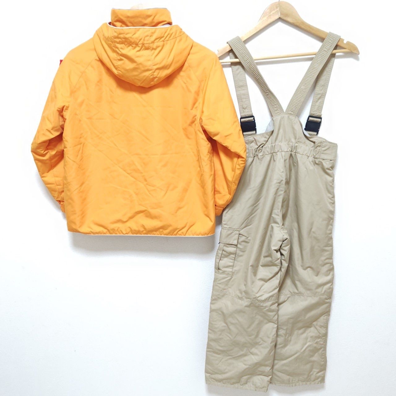 専用。ellesse エレッセ スキーウェア 130 上下セット◎【ellesse